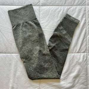 Victoria’s Secret PINK Seamless Legging